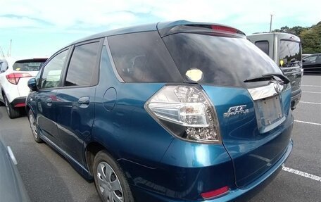 Honda Fit Shuttle I рестайлинг, 2012 год, 730 000 рублей, 24 фотография