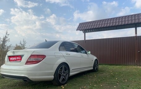 Mercedes-Benz C-Класс, 2008 год, 1 200 000 рублей, 3 фотография