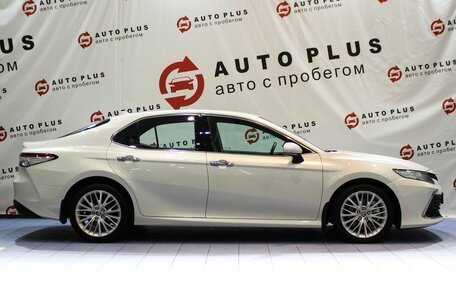 Toyota Camry, 2021 год, 3 590 000 рублей, 6 фотография