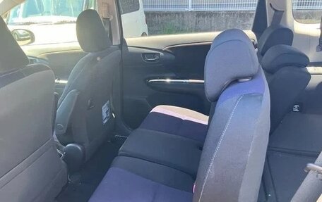 Toyota Wish II, 2012 год, 1 182 000 рублей, 20 фотография