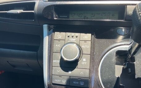 Toyota Wish II, 2012 год, 1 182 000 рублей, 15 фотография