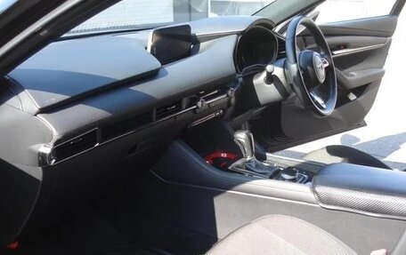 Mazda 3, 2022 год, 1 140 000 рублей, 19 фотография