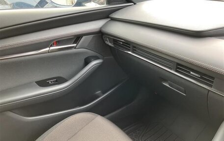 Mazda 3, 2022 год, 1 140 000 рублей, 17 фотография