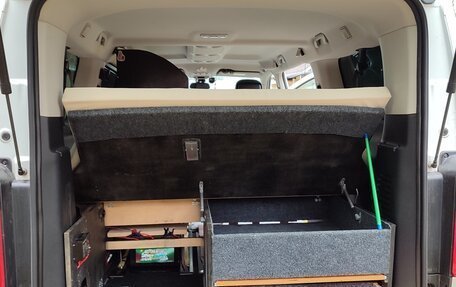 Peugeot Traveller I, 2021 год, 4 380 000 рублей, 22 фотография