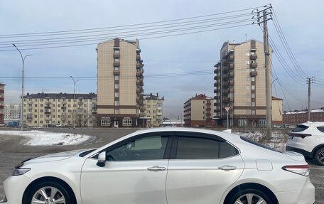 Toyota Camry, 2020 год, 3 300 000 рублей, 6 фотография