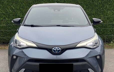 Toyota C-HR I рестайлинг, 2021 год, 1 690 000 рублей, 2 фотография