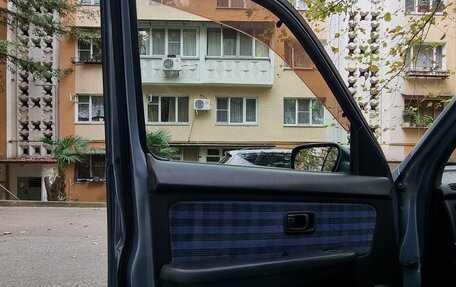 Nissan Cube II, 2000 год, 325 000 рублей, 19 фотография