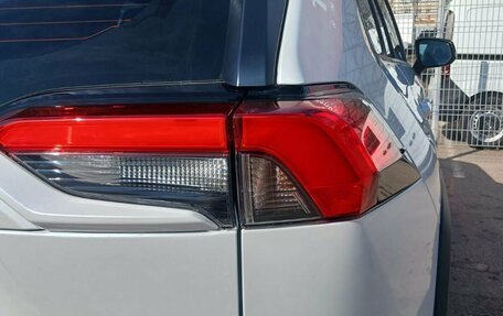 Toyota RAV4, 2025 год, 4 490 000 рублей, 8 фотография