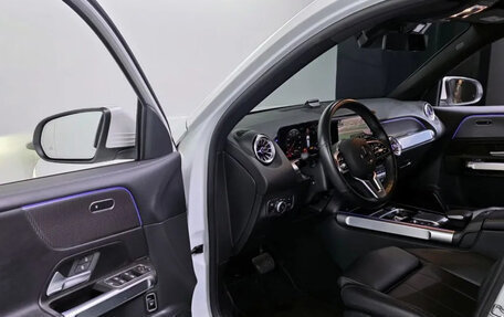 Mercedes-Benz GLB, 2022 год, 2 950 000 рублей, 17 фотография