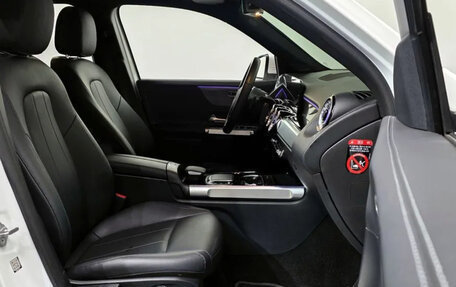 Mercedes-Benz GLB, 2022 год, 2 950 000 рублей, 16 фотография