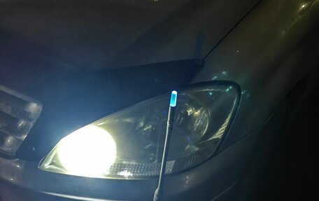 Toyota Ipsum II, 2002 год, 960 000 рублей, 5 фотография