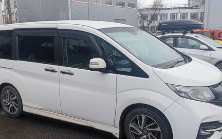 Honda Stepwgn IV, 2016 год, 1 800 000 рублей, 1 фотография