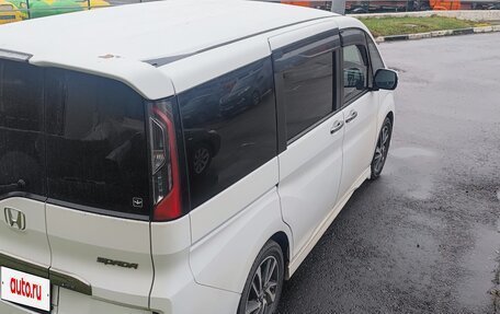 Honda Stepwgn IV, 2016 год, 1 800 000 рублей, 2 фотография