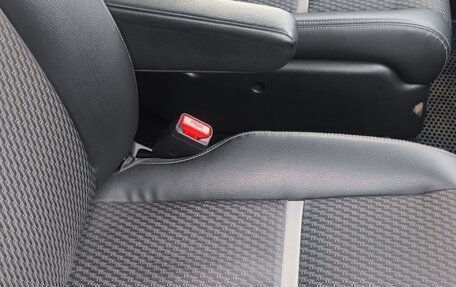 Honda Stepwgn IV, 2016 год, 1 800 000 рублей, 6 фотография