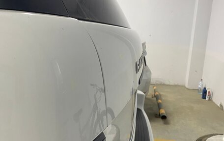 Land Rover Range Rover III, 2011 год, 2 000 000 рублей, 14 фотография