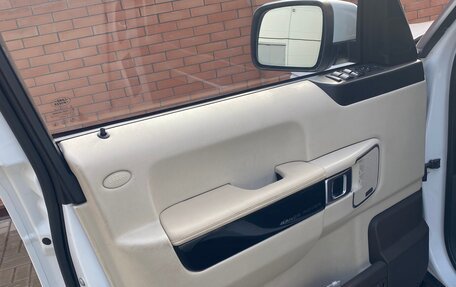 Land Rover Range Rover III, 2011 год, 2 000 000 рублей, 32 фотография