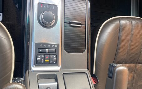 Land Rover Range Rover III, 2011 год, 2 000 000 рублей, 28 фотография