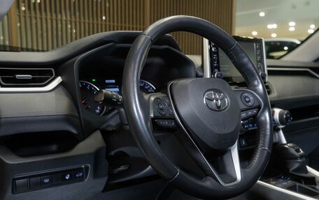 Toyota RAV4, 2019 год, 2 980 000 рублей, 14 фотография