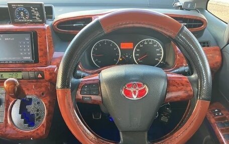 Toyota Wish II, 2011 год, 1 170 000 рублей, 13 фотография