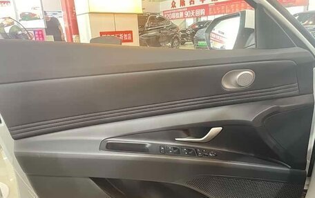 Hyundai Elantra, 2025 год, 1 852 000 рублей, 8 фотография