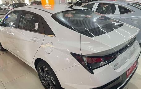 Hyundai Elantra, 2025 год, 1 852 000 рублей, 7 фотография