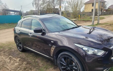 Infiniti QX70, 2015 год, 1 750 000 рублей, 4 фотография