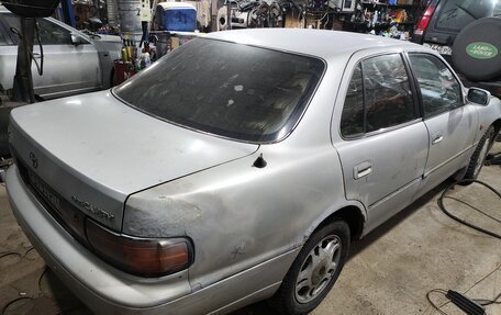 Toyota Camry, 1993 год, 180 000 рублей, 4 фотография