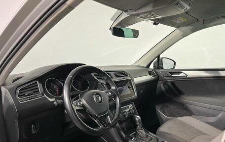 Volkswagen Tiguan II, 2019 год, 2 050 000 рублей, 8 фотография