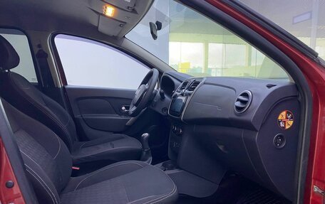 Renault Logan II, 2017 год, 499 000 рублей, 13 фотография