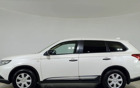 Mitsubishi Outlander III рестайлинг 3, 2020 год, 2 101 000 рублей, 8 фотография