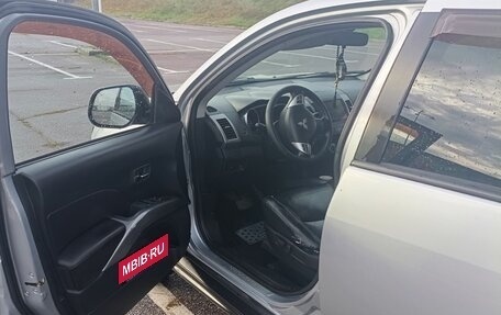 Mitsubishi Outlander III рестайлинг 3, 2008 год, 1 050 000 рублей, 5 фотография