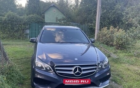 Mercedes-Benz E-Класс, 2015 год, 2 300 000 рублей, 11 фотография