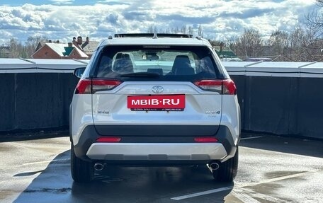 Toyota RAV4, 2025 год, 4 090 000 рублей, 5 фотография