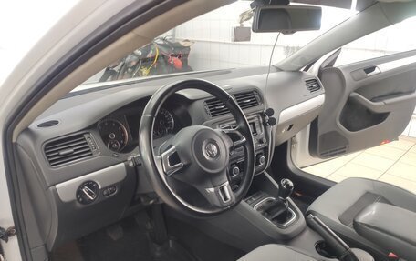 Volkswagen Jetta VI, 2014 год, 1 180 000 рублей, 12 фотография