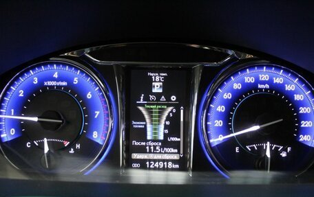Toyota Camry, 2016 год, 2 300 000 рублей, 16 фотография