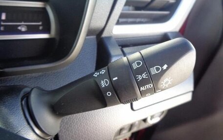 Toyota Tank I, 2019 год, 843 000 рублей, 26 фотография