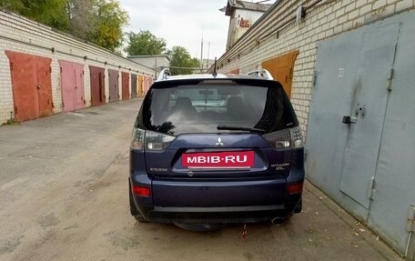 Mitsubishi Outlander III рестайлинг 3, 2008 год, 1 100 000 рублей, 5 фотография