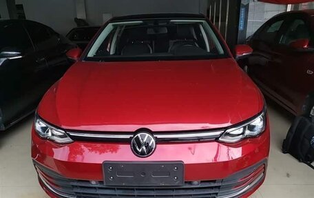 Volkswagen Golf VIII, 2021 год, 1 560 000 рублей, 3 фотография