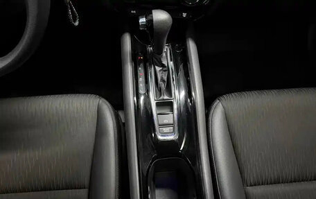 Honda Vezel, 2021 год, 1 170 000 рублей, 11 фотография