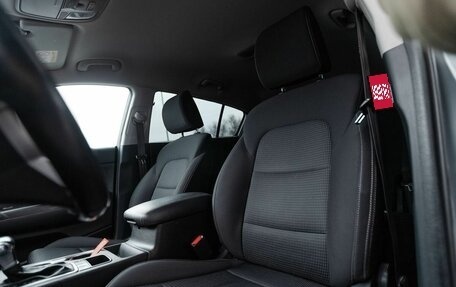 KIA Sportage IV рестайлинг, 2018 год, 1 950 000 рублей, 6 фотография