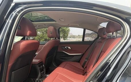 BMW 3 серия, 2021 год, 3 125 000 рублей, 10 фотография