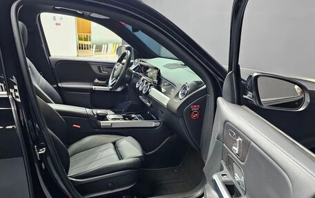 Mercedes-Benz GLB, 2021 год, 2 700 000 рублей, 10 фотография