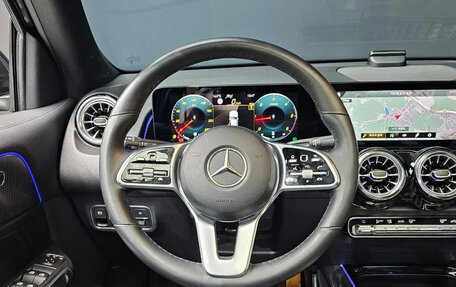 Mercedes-Benz GLB, 2021 год, 2 700 000 рублей, 13 фотография