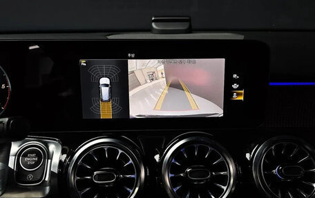 Mercedes-Benz GLB, 2021 год, 2 700 000 рублей, 14 фотография