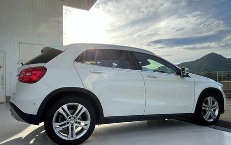 Mercedes-Benz GLA, 2016 год, 1 200 000 рублей, 4 фотография