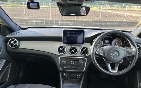 Mercedes-Benz GLA, 2016 год, 1 200 000 рублей, 9 фотография