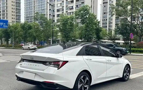 Hyundai Elantra, 2021 год, 1 100 000 рублей, 6 фотография
