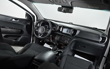 KIA Sportage IV рестайлинг, 2017 год, 1 799 000 рублей, 5 фотография