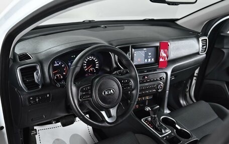 KIA Sportage IV рестайлинг, 2017 год, 1 799 000 рублей, 6 фотография