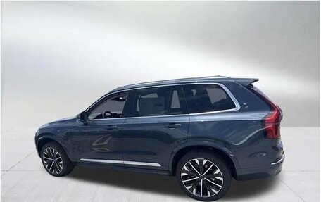 Volvo XC90 II рестайлинг, 2025 год, 7 620 000 рублей, 2 фотография